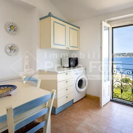 4 Faro - Attico Sul Faro Di Porto Faro Villa