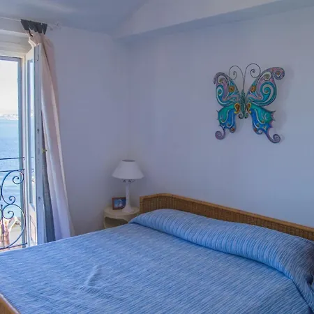 4 Faro - Attico Sul Faro Di Porto Faro Villa