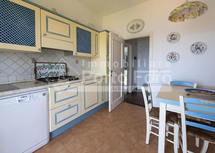 4 Faro - Attico Sul Faro Di Porto Faro Villa